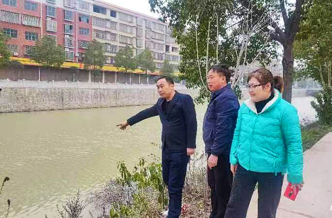 衡阳县：数九寒天 他们勇救落水女孩