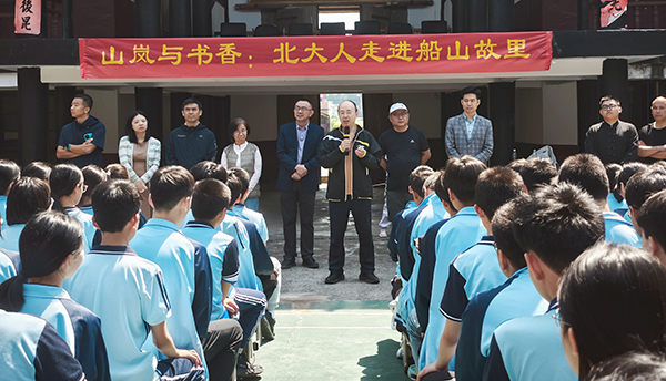衡阳县曲兰镇桐梓中学：南雁文学社 放飞文学梦