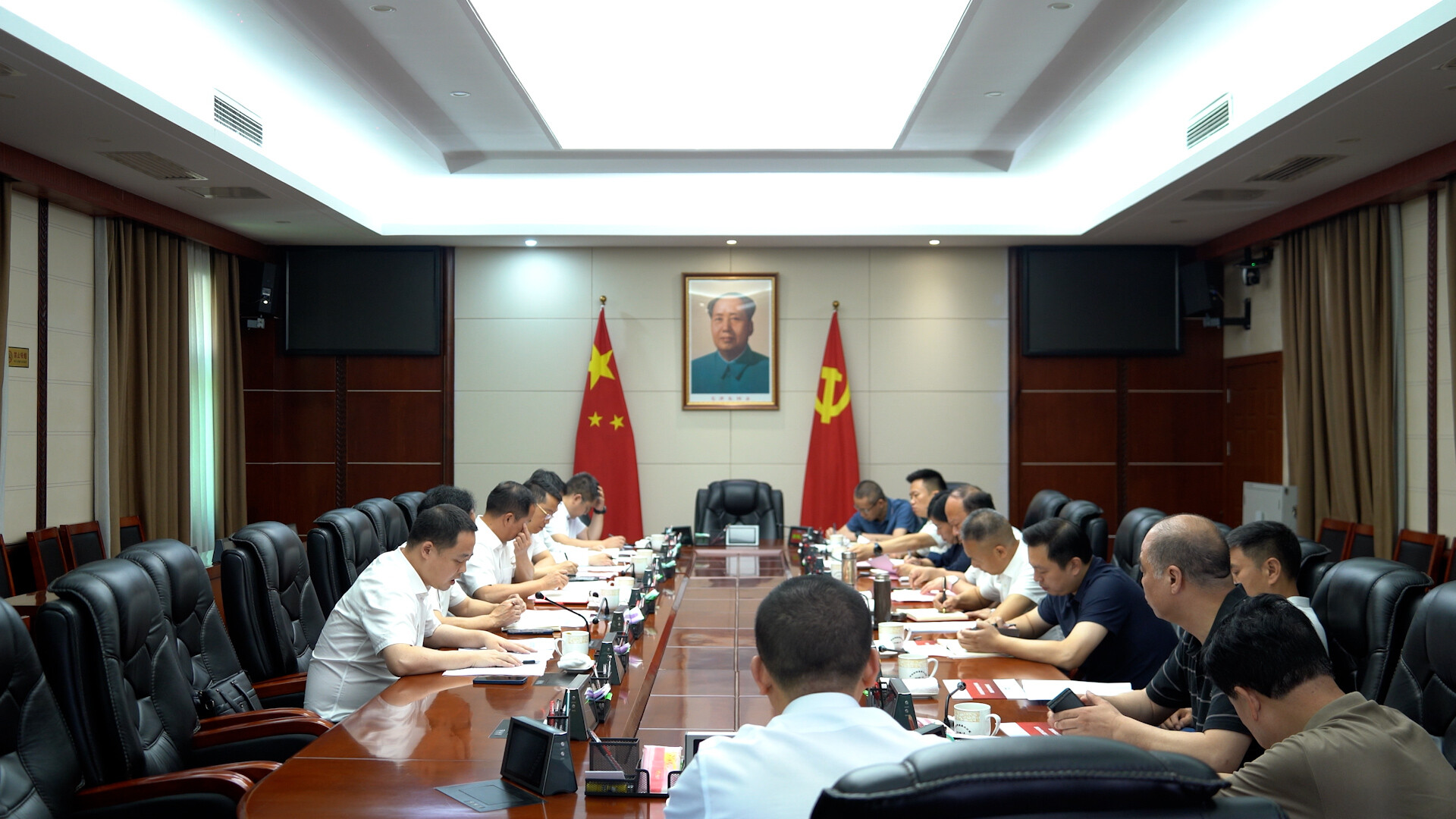 孙浩会见湖南联通党委书记、总经理周智一行