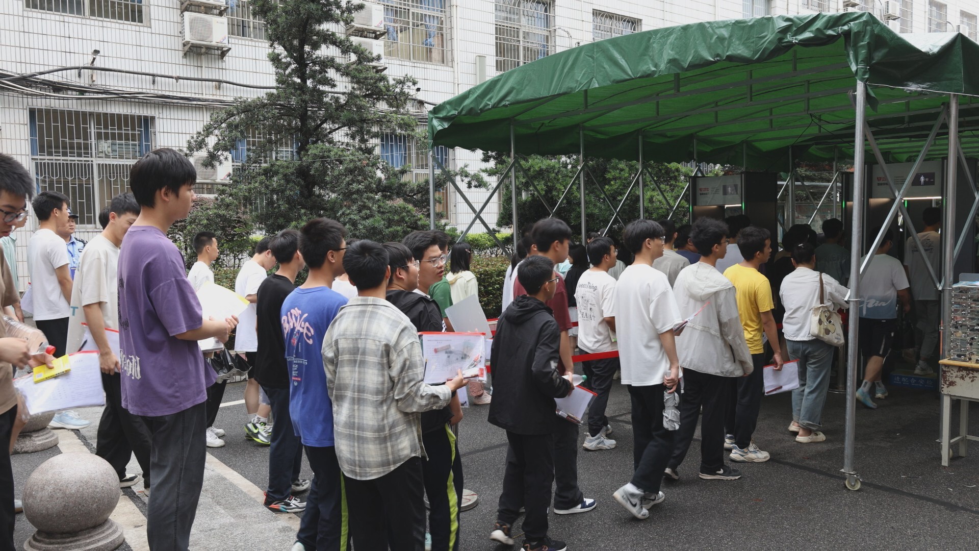 我县14042名考生参加普通高中学业水平合格性考试