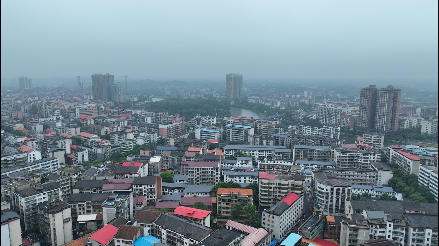 我縣開展紀(jì)念衡陽(yáng)抗戰(zhàn)防空警報(bào)試?guó)Q活動(dòng)