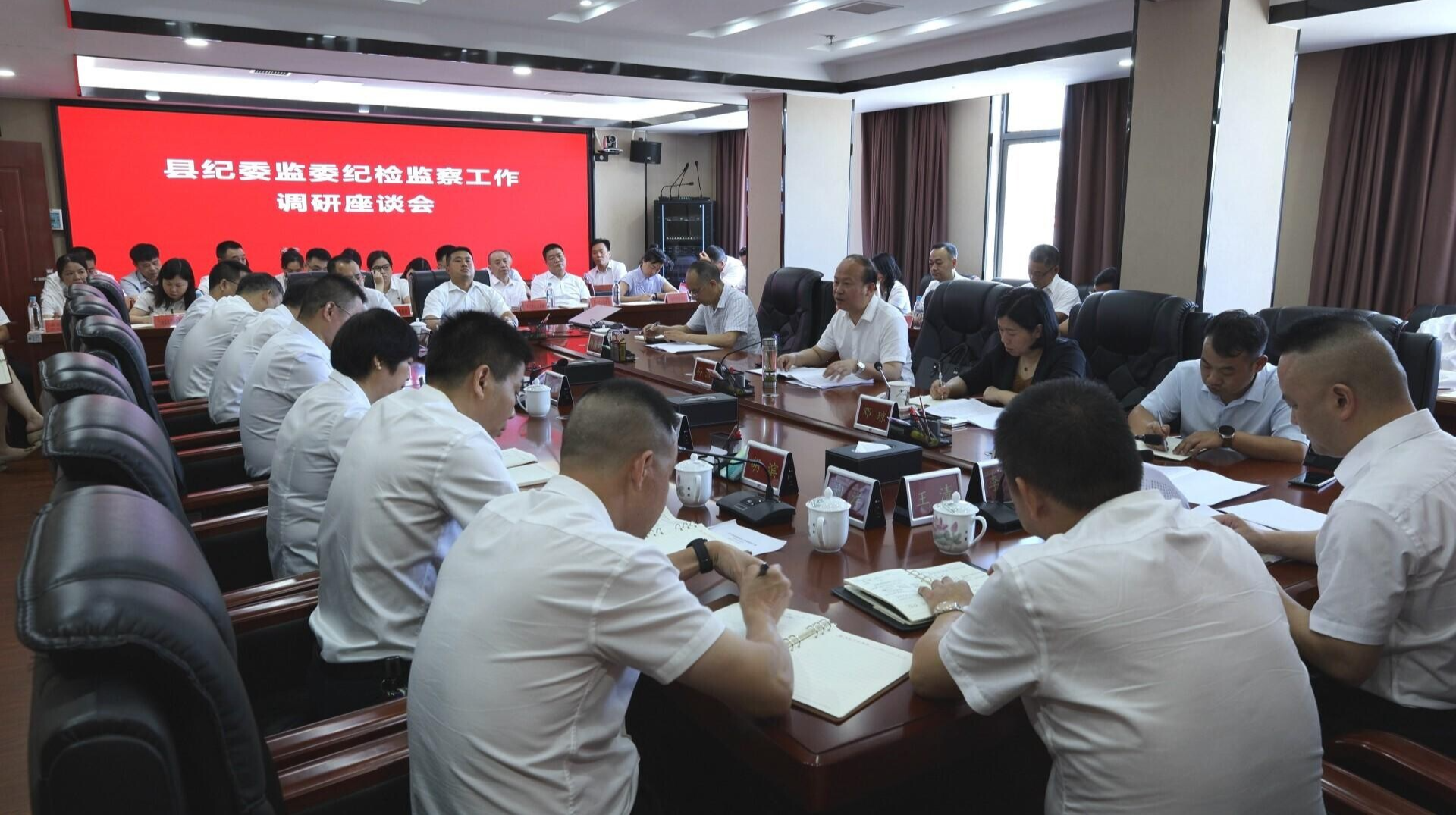 孫浩到縣紀委監(jiān)委調(diào)研：著力打造絕對忠誠、絕對擔當、絕對過硬的紀檢監(jiān)察鐵軍