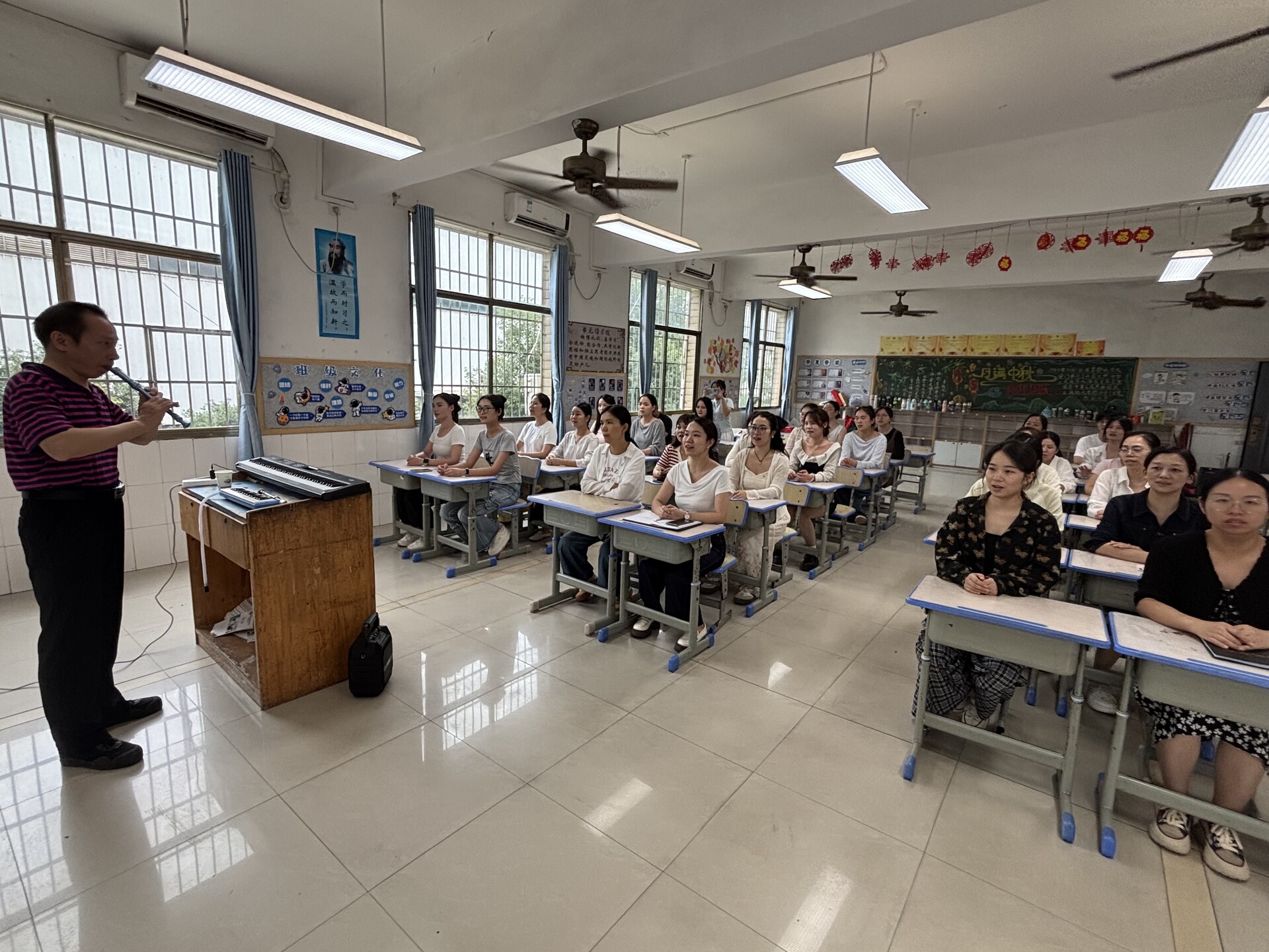 王之声公益音乐培训走进衡阳县元培学校