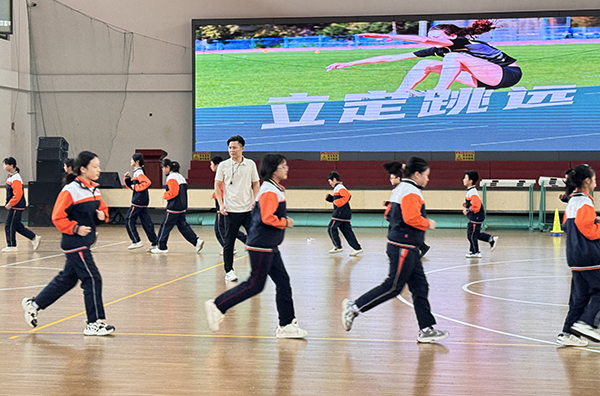 衡阳县：体育竞技显特色，双轨课程展实力