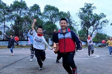 衡阳县三湖甘泉完小：“会飞的娃娃”促进“五育融合”