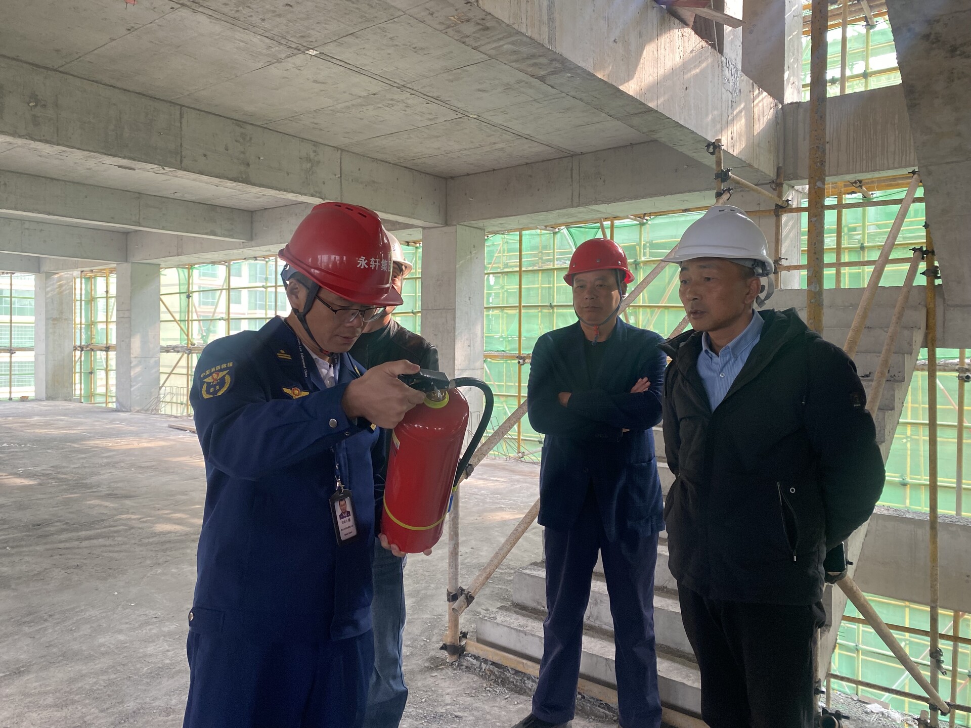 安全生产｜我县开展高层建筑及在建项目消防安全专项排查，筑牢安全“防火墙”