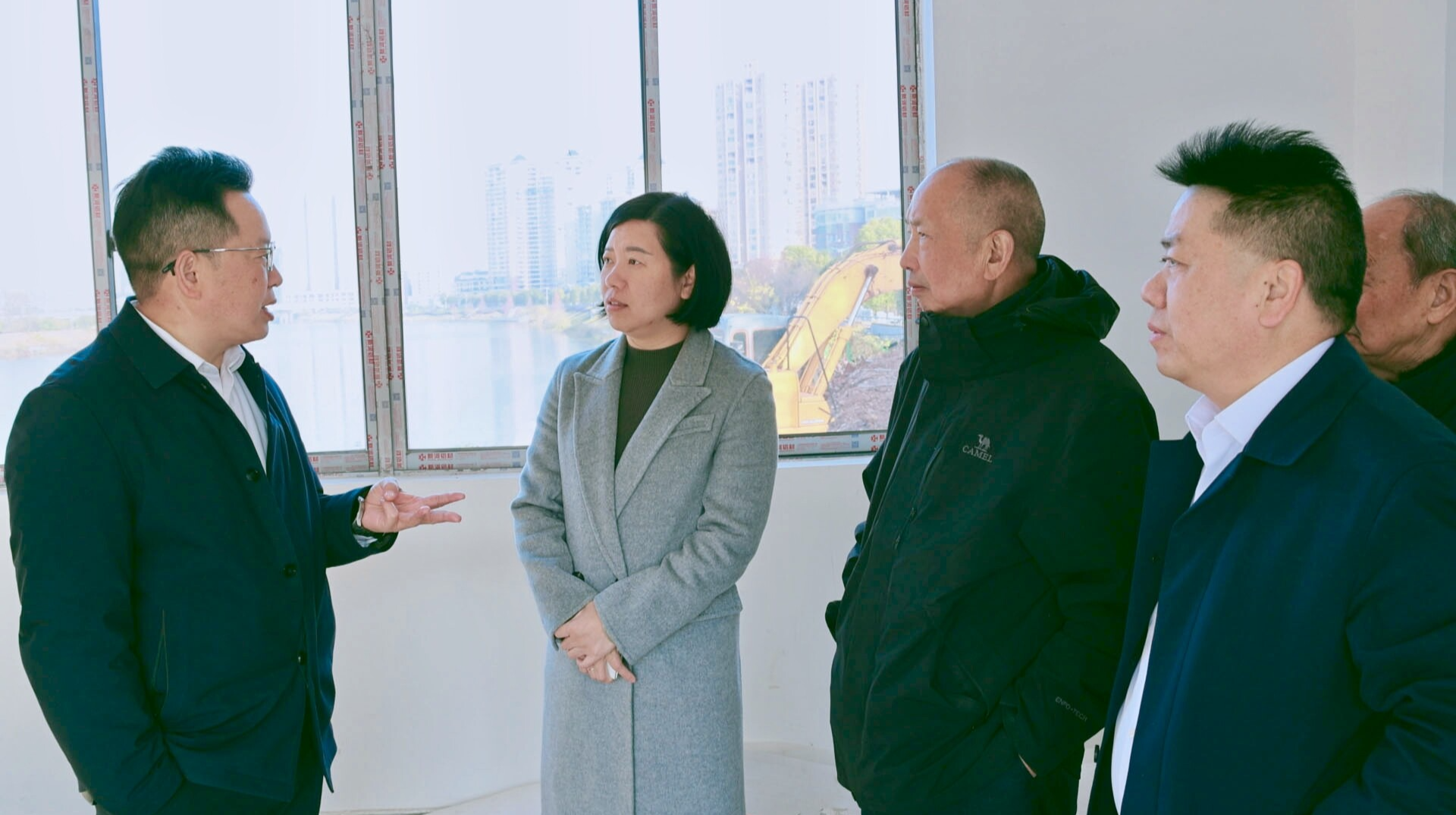 县委党史联络组调研视察水利与农旅融合发展工作