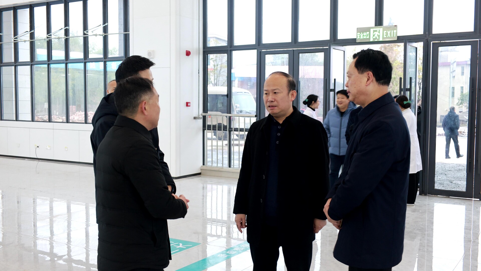 孙浩调研县第二、第三人民医院新院搬迁筹备工作，杨峰参加