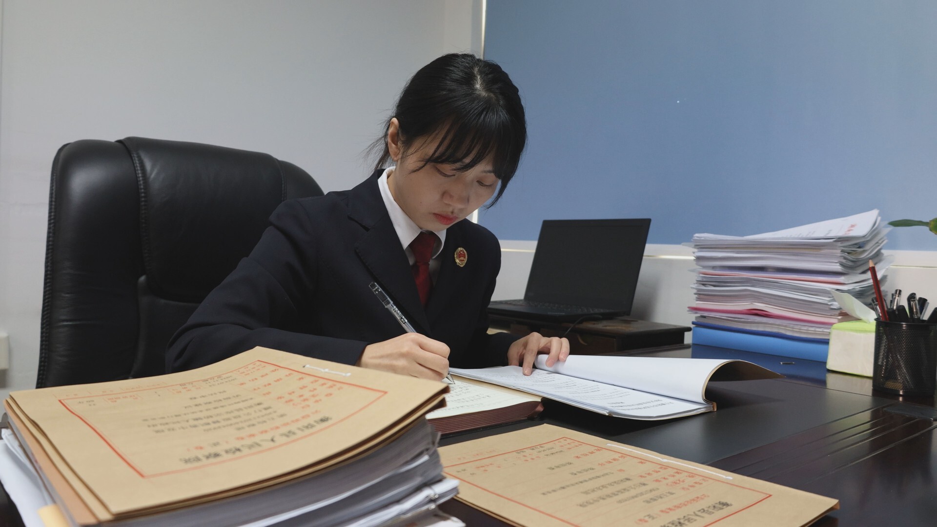 委员风采｜周惠：从公益诉讼到政协提案 双重身份守护民生