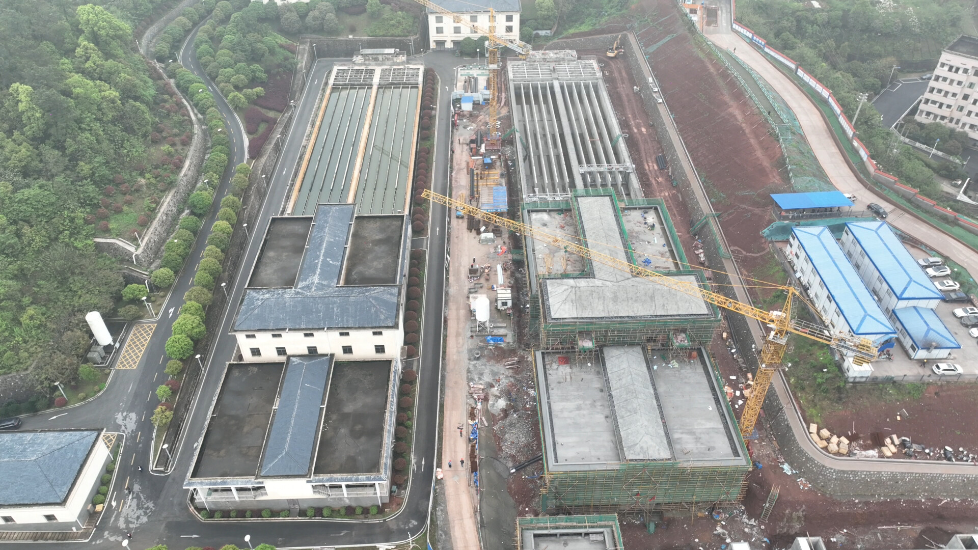 县自来水公司：铆劲冲刺抢工期 高质高效抓建设