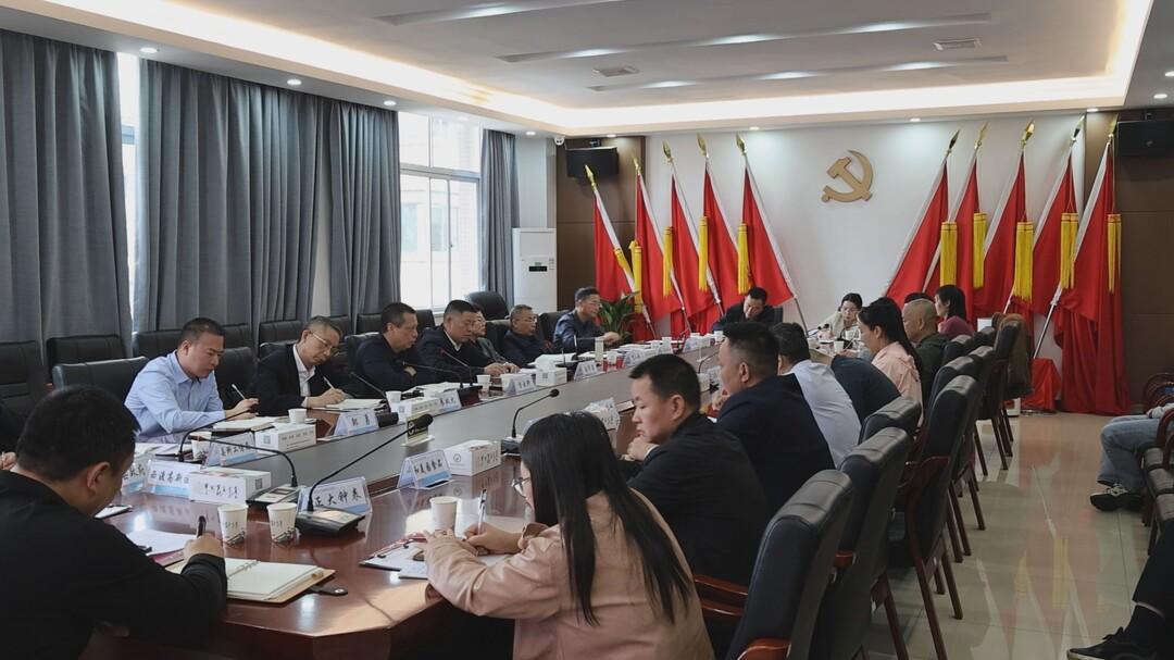 我县召开第四期“亲企会客厅”座谈会