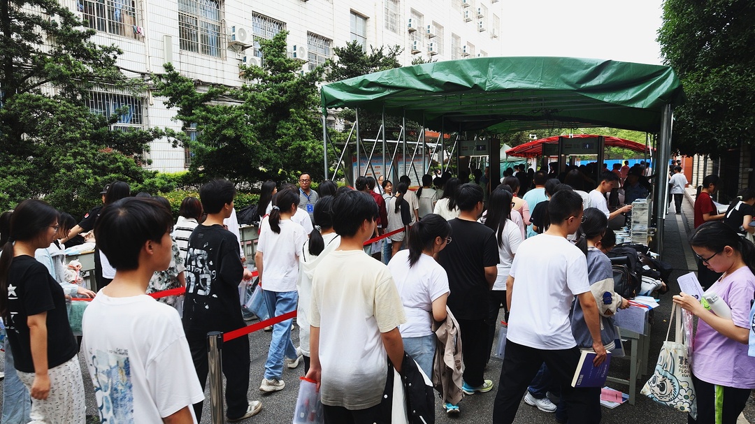 我县14498名考生参加普通高中学业水平合格性考试