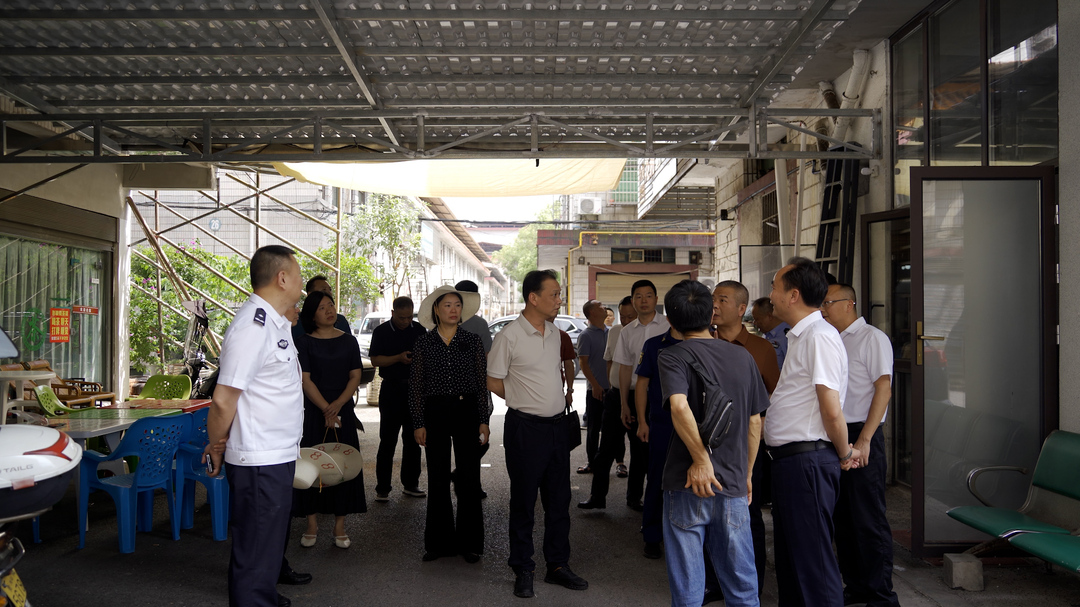 杨峰督导‌消防安全隐患排查整治工作 抓实安全隐患整改 筑牢民生安全防线