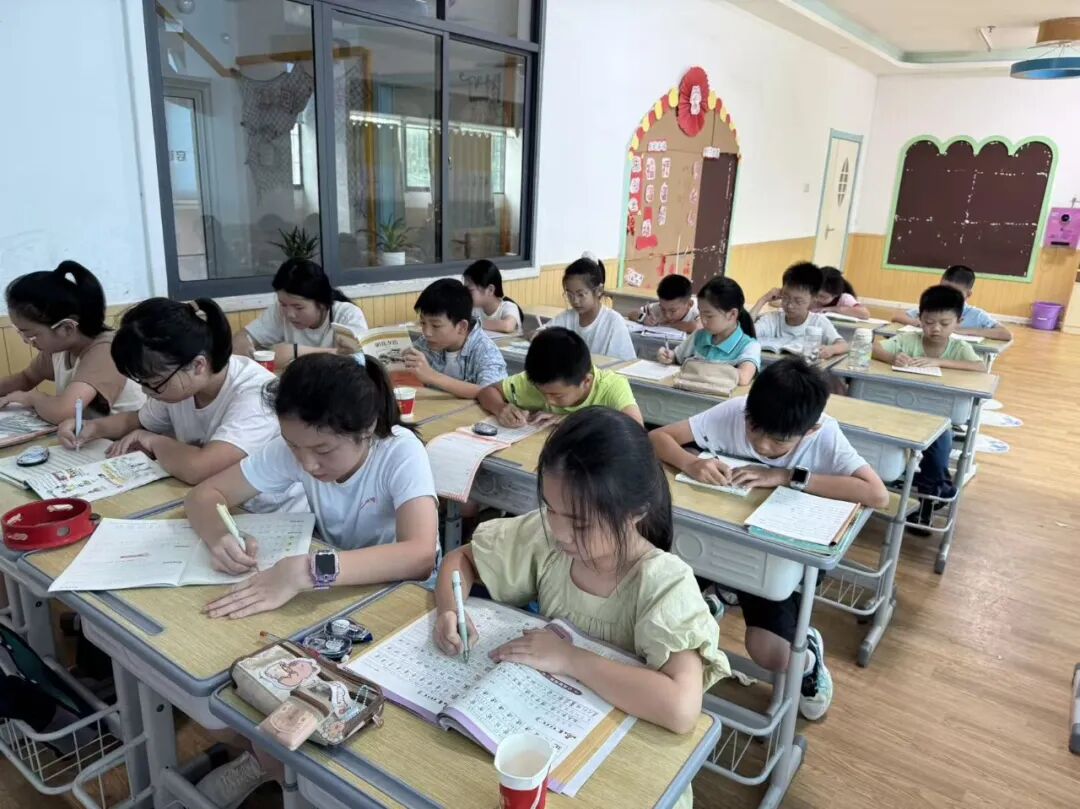 五年坚守 暖心托管｜衡阳县法院用心托稳干警后方