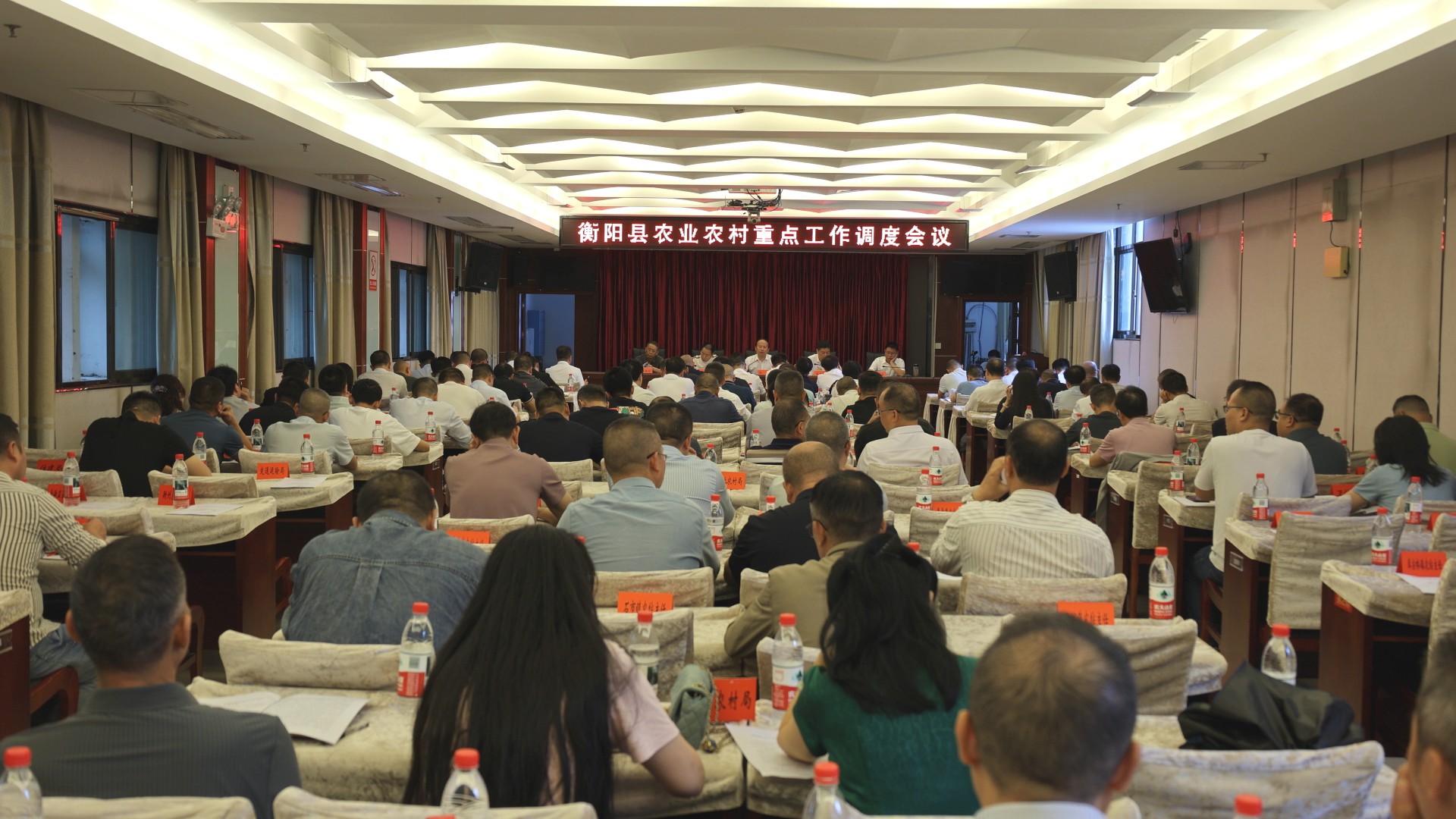 我县召开农业农村重点工作调度会 孙浩：压实责任 细化举措 推动“三农”工作提质增效